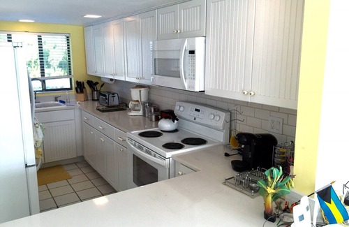 Great Harbour Cay House | Beautiful Boutique Overwater Townhouse with Private Dock and All Amenities