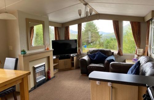 Nostie Apartment | Beautiful Bright holiday let, 5 Miles from Dornie