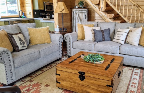 Island Park Cabin | Beautiful cabin on Henry’s Lake with great views and close to Yellowstone