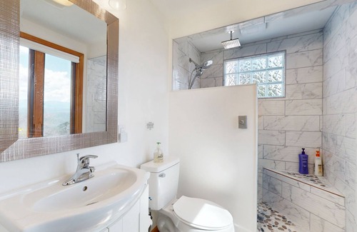 Tallassee Cabin | Beautiful cabin with spectacular view, hot tub, decks, 2 fireplaces & firepit