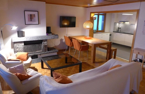 Chermignon Apartment | Beautiful apartment for 5 people with WIFI, TV and balcony