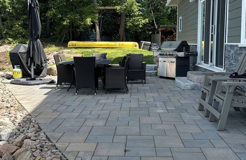 North Kawartha Cottage | Beautiful Chandos Laken