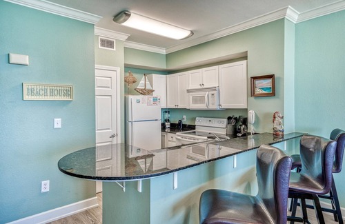 Panama City Beach Resort | Beautiful Condo! Last min Oct 29 - Nov 7th open!