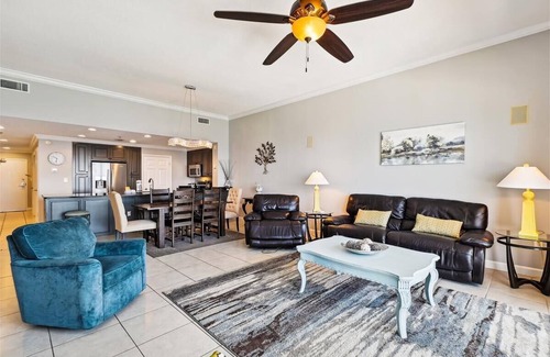 Thomas Drive Condo | Beautiful condo with gulf view & shared pool and hot tub Spring/summer open!