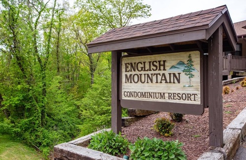 Sevierville Condo | Beautiful Condo at the Top of the Smokies!