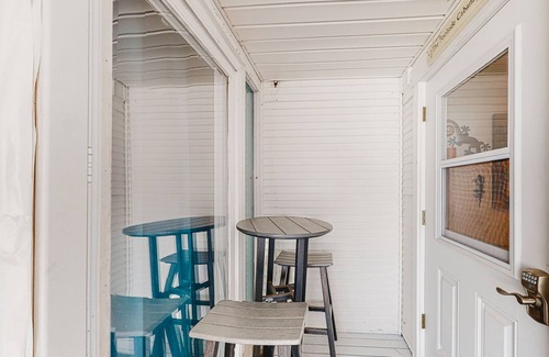Provincetown Condo | Beautiful condo near the ocean with heated pool, hot tub, grills and kitchenette