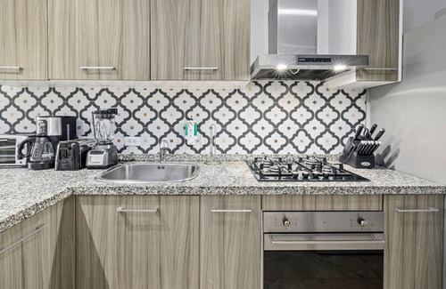 Boegoeroei Condo | Beautiful Condo w/2BR 2BA GroundFloor Pool Access