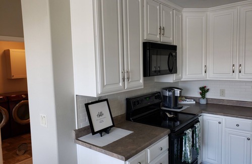 Mesquite Condo | Beautiful Condo w/balcony and an additional game room, swimming pool and more!