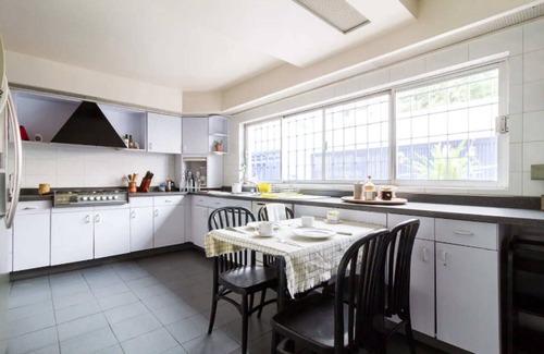 Financial District House | Beautiful Contemporary Mexican Home in excellent location