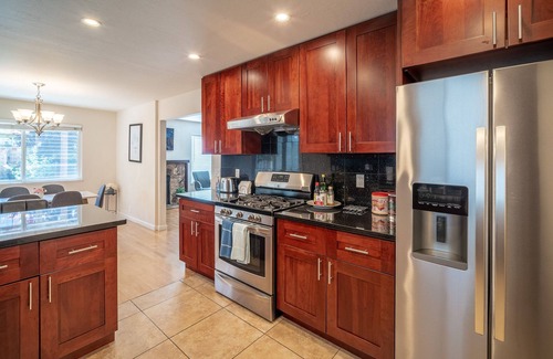 West San Jose House | Beautiful & convenient 3 bedroom/2.5 bath home