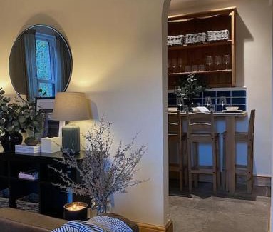Walsden House | Beautiful & cosy 4 bedroom home