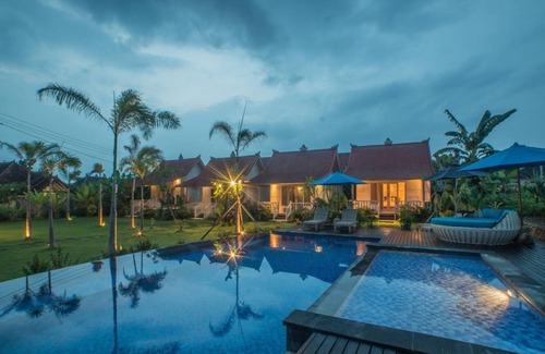 Mushroom Bay Cottage | Beautiful Cottage in Nusa Lembongan, Spacious Garden Area with Pool