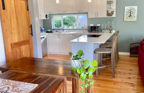 Port Elizabeth Cottage | Beautiful cottage nestled in a stunning garden