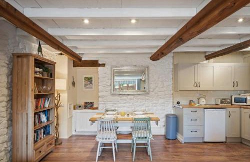 Dunster House | Beautiful Cottage Parking Central Dunster