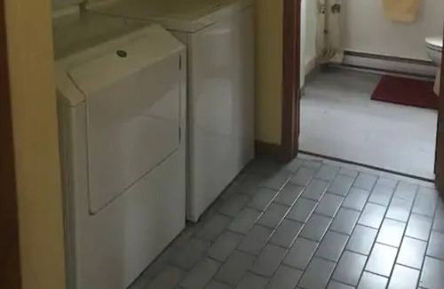 Orford Lake Cottage | Beautiful cottage - The Nymphea by the lake