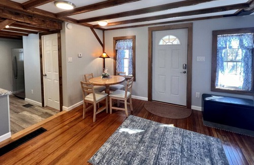 Manchester Center House | Beautiful cottage1 mile from Manchester Village