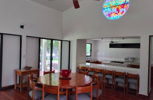 Yautepec House | Beautiful Country House Chamilpa in Morelos with AC in Mor. - Sleeps 14