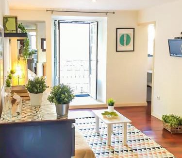 Merces Apartment | Beautiful cozy flat in Flowers Garden!