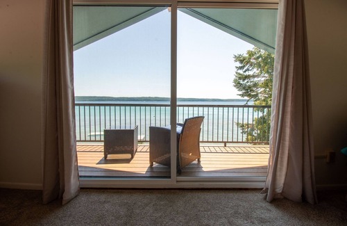 Lake Township House | Beautiful Crystal Lake Waterfront, Central AC, Dock, Kayaks, Paddleboards