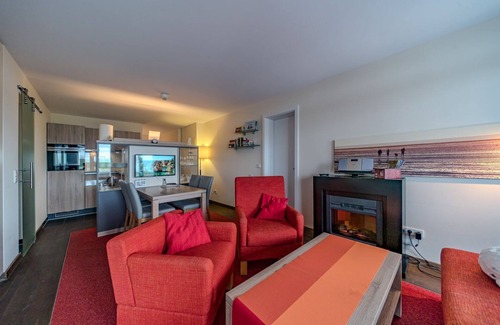 Wremen Apartment | Beautiful apartment with sauna and great, large balcony overlooking the dike -