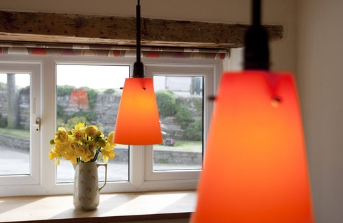 Porthcothan House | Beautiful dog friendly holiday home for 6 near a sandy beach and Padstow.