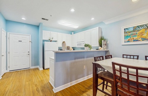 Calabash Condo | Beautiful dog-friendly coastal condo close to golf courses and beach attractions