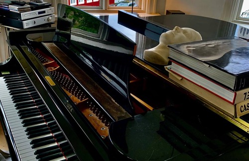 Downtown Apartment | Beautiful Downtown Apartment