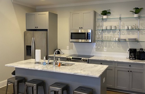 Auburn House | Beautiful Downtown Auburn Cottage In A Quaint Setting!