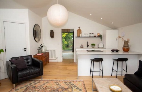 Chorlton-cum-Hardy Apartment | Beautiful & elegant apartment