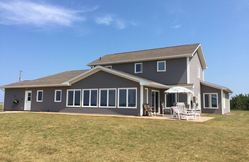 Miminegash House | Beautiful Executive Beach House, Perfect for Families or Corporate Groups