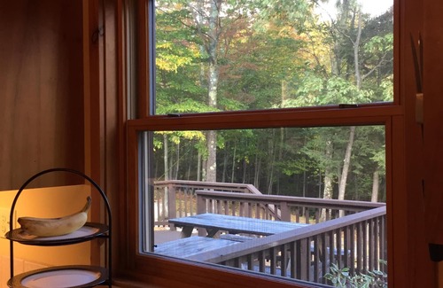 North Pole House | Beautiful, family-friendly home in private wilderness setting