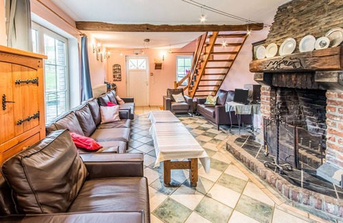 Brisy Other | Beautiful Farmhouse in Brisy with Sauna