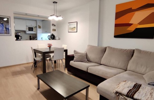Santa Margarida Apartment | Beautiful flat in high standing complex AV-16