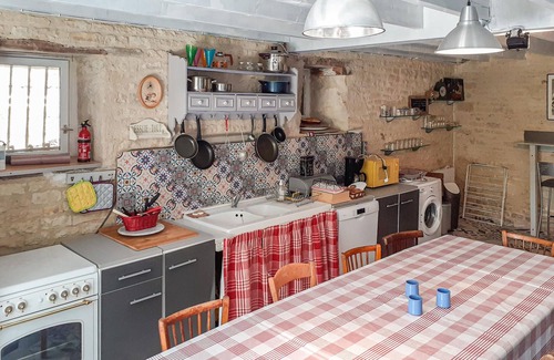 Fontenille-Saint-Martin-d'Entraigues House | Beautiful home in Fontenille St.Martin