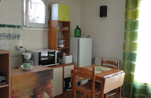 Roquefort-la-Bedoule House | Beautiful studio near CASSIS, very quiet and sunny