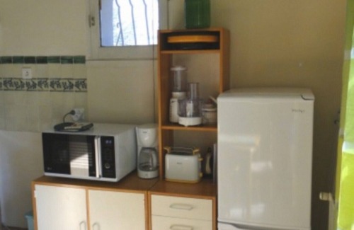 Roquefort-la-Bedoule House | Beautiful studio near CASSIS, very quiet and sunny