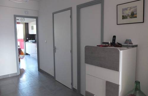 Saint-Laurent-du-Var Apartment | Beautiful 3 rooms, quiet, with panoramic views