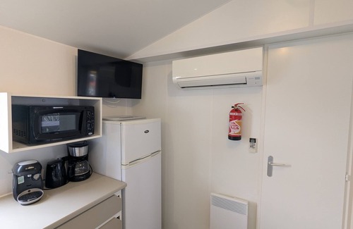 Talmont-Saint-Hilaire Ski Chalet | Beautiful 3-bedroom mobil home - near the beach