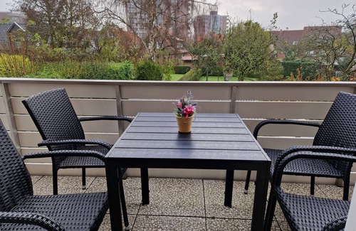 Horumersiel Apartment | Beautiful, friendly apartment, centrally located, a few minutes'