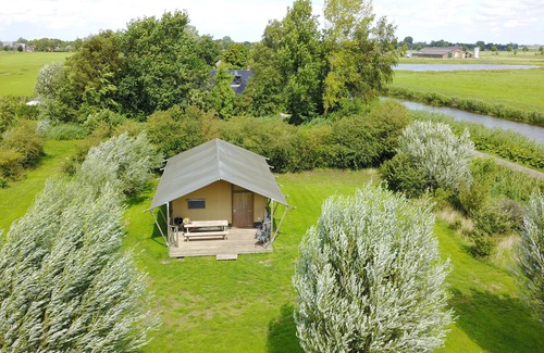 Enumatil Cabin | Beautiful furnished safaritent with private bathroom in separate building (4-p.)