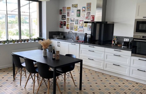 Montamise House | Beautiful gîte near Futuroscope