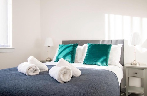 Shawlands House | Beautiful Glasgow South Home - Pass the Keys