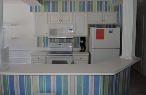 Calabash Villa | Beautiful Ground Floor Two Bedroom Condo just steps from the Pool!