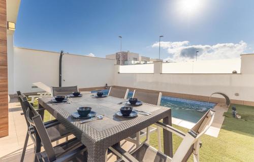 San Pedro del Pinatar House | Beautiful Home In San Pedro Del Pinatar - Ebc295