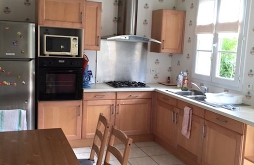 Bussy-Saint-Georges House | Beautiful house with large garden near Disneyland