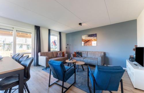 Scherpenisse House | Beautiful holiday home in Scherpenisse with charming terrace