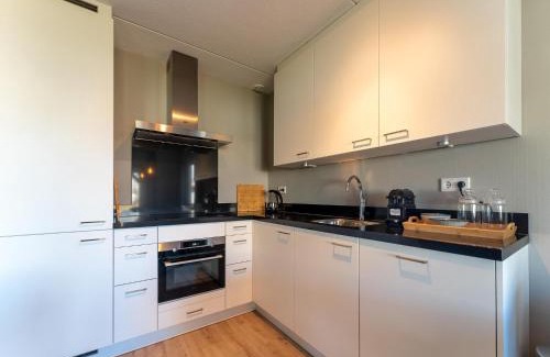 Scherpenisse House | Beautiful holiday home in Scherpenisse with charming terrace