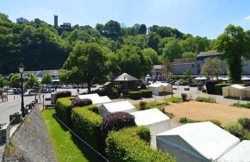 Grandhan House | Beautiful Holiday Home in Durby with Garden