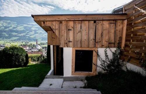 Fuegen House | Beautiful holiday home in a stunning location with sauna