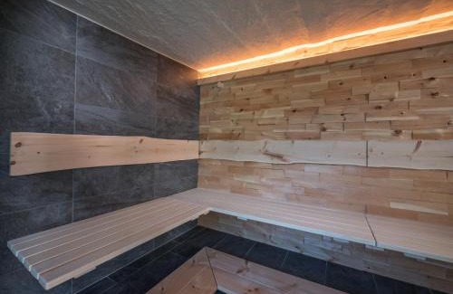 Fuegen House | Beautiful holiday home in a stunning location with sauna